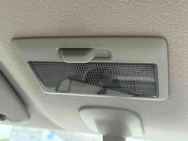 ワゴンR FX キーレスエントリー アイドリングストップ 電動格納ミラー ベンチシート CVT 盗難防止システム ABS CD ミュージックプレイヤー接続可 衝突安全ボディ エアコン パワーステアリング(35枚目)