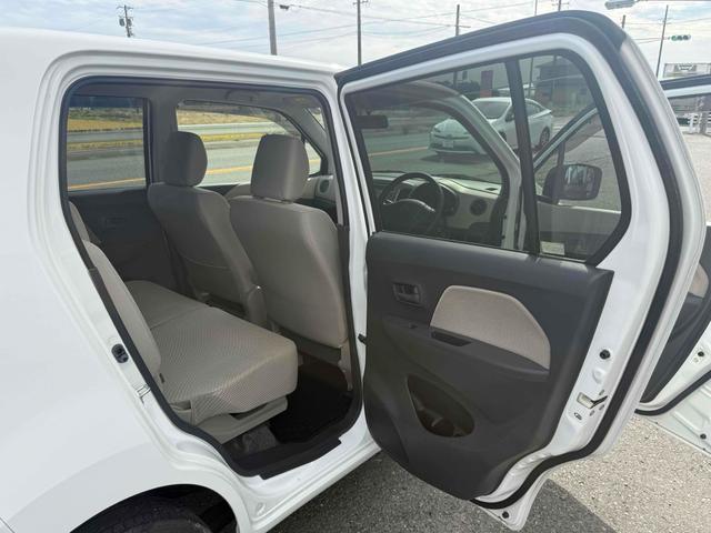 ワゴンR FX キーレスエントリー アイドリングストップ 電動格納ミラー ベンチシート CVT 盗難防止システム ABS CD ミュージックプレイヤー接続可 衝突安全ボディ エアコン パワーステアリング(42枚目)