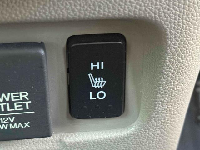 Ｎ－ＷＧＮ Ｇコンフォートパッケージ　バックカメラ　衝突被害軽減システム　オートライト　ＨＩＤ　スマートキー　アイドリングストップ　シートヒーター　ベンチシート　ＣＶＴ　盗難防止システム　ＡＢＳ　ＥＳＣ　ＣＤ　ＵＳＢ　Ｂｌｕｅｔｏｏｔｈ（8枚目）