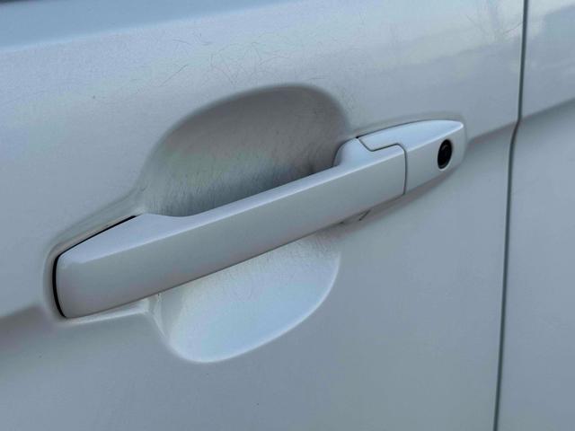 Ｎ－ＷＧＮ Ｇコンフォートパッケージ　バックカメラ　衝突被害軽減システム　オートライト　ＨＩＤ　スマートキー　アイドリングストップ　シートヒーター　ベンチシート　ＣＶＴ　盗難防止システム　ＡＢＳ　ＥＳＣ　ＣＤ　ＵＳＢ　Ｂｌｕｅｔｏｏｔｈ（30枚目）