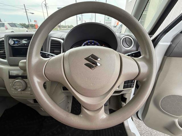 スペーシア Ｇ　両側スライドドア　スマートキー　アイドリングストップ　電動格納ミラー　シートヒーター　ベンチシート　ＣＶＴ　盗難防止システム　ＡＢＳ　ＣＤ　衝突安全ボディ　エアコン　パワーステアリング（12枚目）