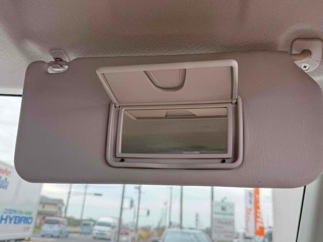 スペーシア Ｇ　両側スライドドア　スマートキー　アイドリングストップ　電動格納ミラー　シートヒーター　ベンチシート　ＣＶＴ　盗難防止システム　ＡＢＳ　ＣＤ　衝突安全ボディ　エアコン　パワーステアリング（41枚目）