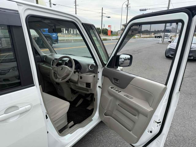 スペーシア Ｇ　両側スライドドア　スマートキー　アイドリングストップ　電動格納ミラー　シートヒーター　ベンチシート　ＣＶＴ　盗難防止システム　ＡＢＳ　ＣＤ　衝突安全ボディ　エアコン　パワーステアリング（43枚目）