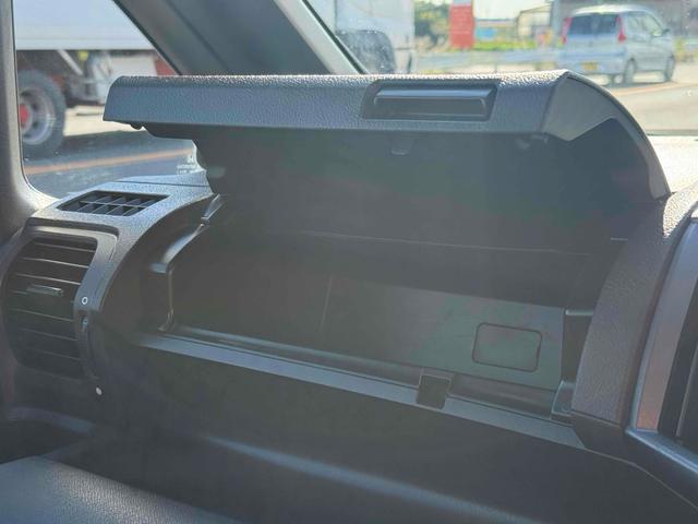 ステップワゴン G HIDエディション ドライブレコーダー ETC バックカメラ ナビ TV 両側電動スライドドア オートライト HID キーレスエントリー 電動格納ミラー 3列シート ウォークスルー CVT CD USB(34枚目)