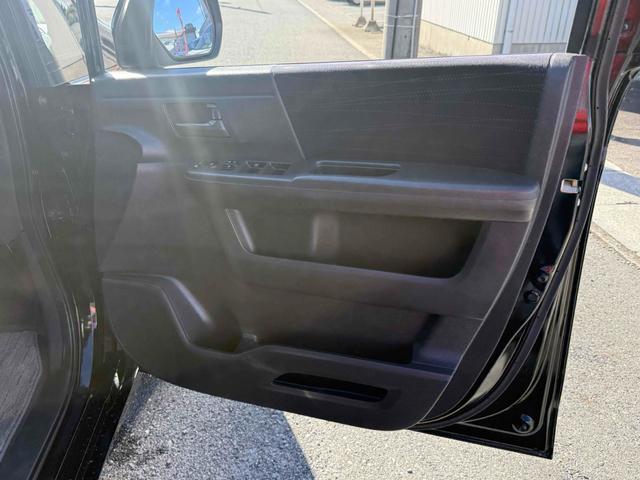 ステップワゴン G HIDエディション ドライブレコーダー ETC バックカメラ ナビ TV 両側電動スライドドア オートライト HID キーレスエントリー 電動格納ミラー 3列シート ウォークスルー CVT CD USB(43枚目)