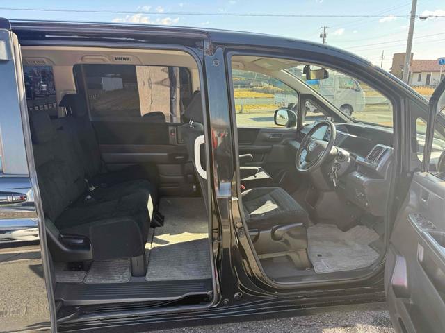 ステップワゴン G HIDエディション ドライブレコーダー ETC バックカメラ ナビ TV 両側電動スライドドア オートライト HID キーレスエントリー 電動格納ミラー 3列シート ウォークスルー CVT CD USB(45枚目)