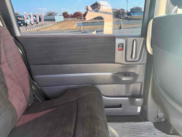 ステップワゴン G HIDエディション ドライブレコーダー ETC バックカメラ ナビ TV 両側電動スライドドア オートライト HID キーレスエントリー 電動格納ミラー 3列シート ウォークスルー CVT CD USB(46枚目)