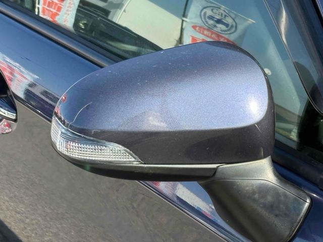 カローラフィールダー １．８Ｓ　ＥＴＣ　ナビ　ＴＶ　ＨＩＤ　スマートキー　電動格納ミラー　ＣＶＴ　盗難防止システム　衝突安全ボディ　ＡＢＳ　ＥＳＣ　ＣＤ　ＤＶＤ再生　Ｂｌｕｅｔｏｏｔｈ　エアコン　パワーステアリング　パワーウィンドウ（27枚目）