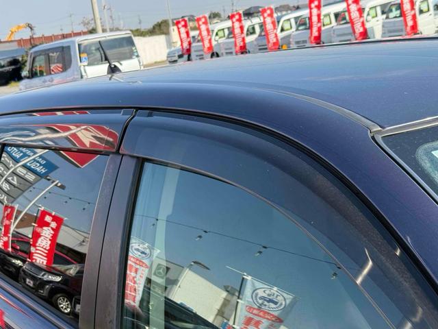 カローラフィールダー １．８Ｓ　ＥＴＣ　ナビ　ＴＶ　ＨＩＤ　スマートキー　電動格納ミラー　ＣＶＴ　盗難防止システム　衝突安全ボディ　ＡＢＳ　ＥＳＣ　ＣＤ　ＤＶＤ再生　Ｂｌｕｅｔｏｏｔｈ　エアコン　パワーステアリング　パワーウィンドウ（29枚目）