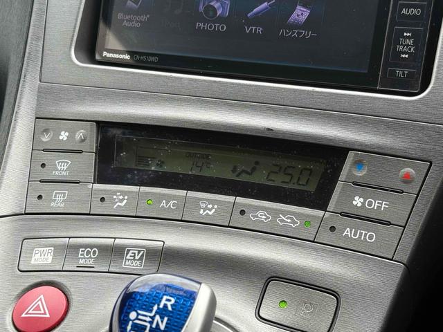 プリウス S ETC バックカメラ ナビ TV アルミホイール オートライト HID CVT スマートキー 電動格納ミラー 盗難防止システム CD DVD再生 Bluetooth 衝突安全ボディ ABS エアコン(8枚目)