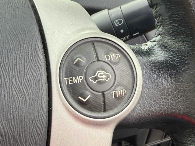 プリウス S ETC バックカメラ ナビ TV アルミホイール オートライト HID CVT スマートキー 電動格納ミラー 盗難防止システム CD DVD再生 Bluetooth 衝突安全ボディ ABS エアコン(24枚目)