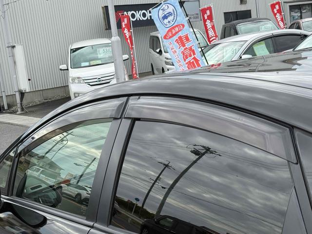 プリウス S ETC バックカメラ ナビ TV アルミホイール オートライト HID CVT スマートキー 電動格納ミラー 盗難防止システム CD DVD再生 Bluetooth 衝突安全ボディ ABS エアコン(26枚目)