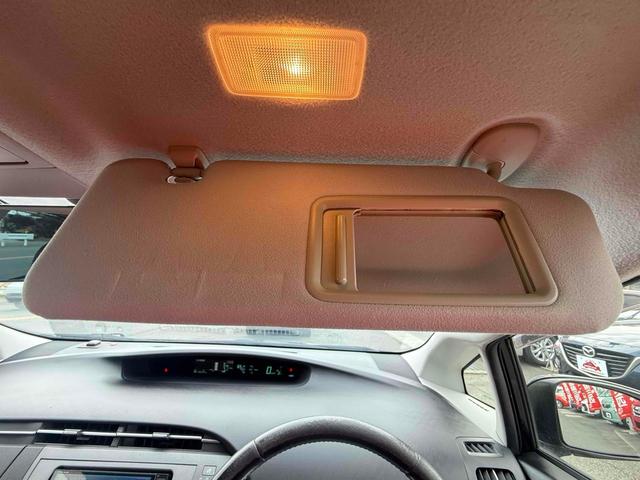 プリウス S ETC バックカメラ ナビ TV アルミホイール オートライト HID CVT スマートキー 電動格納ミラー 盗難防止システム CD DVD再生 Bluetooth 衝突安全ボディ ABS エアコン(43枚目)