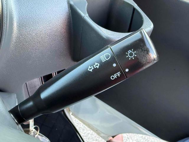 ハイゼットトラック エアコン・パワステ スペシャル MT エアコン パワーステアリング(8枚目)