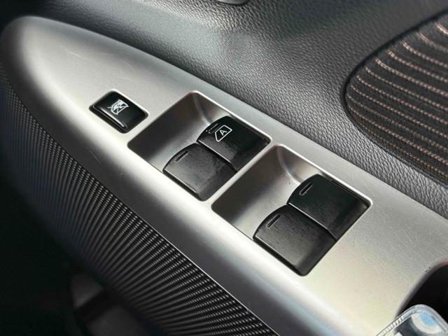 デイズ ハイウェイスター　Ｘ　全周囲カメラ　ＨＩＤ　スマートキー　アイドリングストップ　電動格納ミラー　ベンチシート　ＣＶＴ　盗難防止システム　ＡＢＳ　ＣＤ　ミュージックプレイヤー接続可　アルミホイール　衝突安全ボディ　エアコン（33枚目）