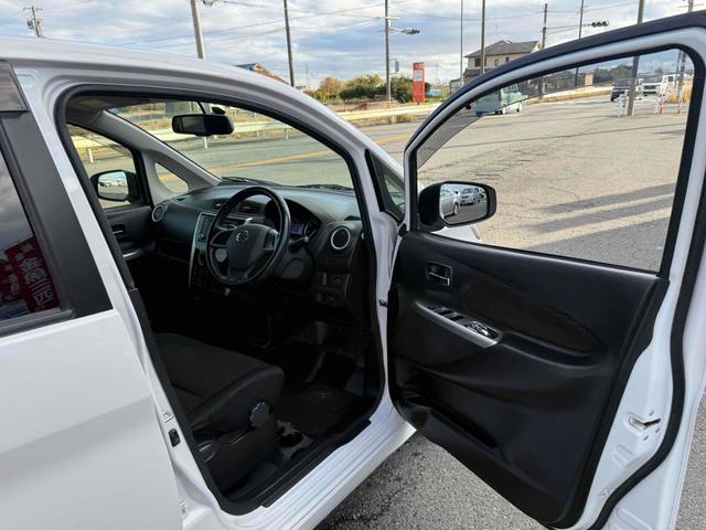 デイズ ハイウェイスター　Ｘ　全周囲カメラ　ＨＩＤ　スマートキー　アイドリングストップ　電動格納ミラー　ベンチシート　ＣＶＴ　盗難防止システム　ＡＢＳ　ＣＤ　ミュージックプレイヤー接続可　アルミホイール　衝突安全ボディ　エアコン（46枚目）