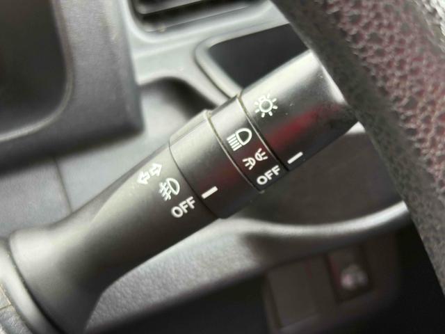 ハイゼットトラック ジャンボ　４ＷＤ　ＭＴ　ＬＥＤヘッドランプ　エアコン　パワーステアリング　パワーウィンドウ（12枚目）