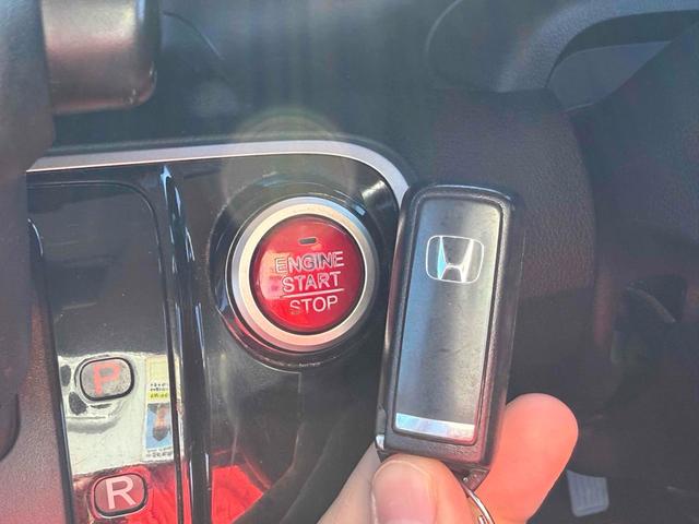 N-BOX G・Lパッケージ ETC 両側スライド・片側電動 ナビ TV スマートキー アイドリングストップ 電動格納ミラー ベンチシート CVT 盗難防止システム ABS ESC CD DVD再生 USB アルミホイール(10枚目)