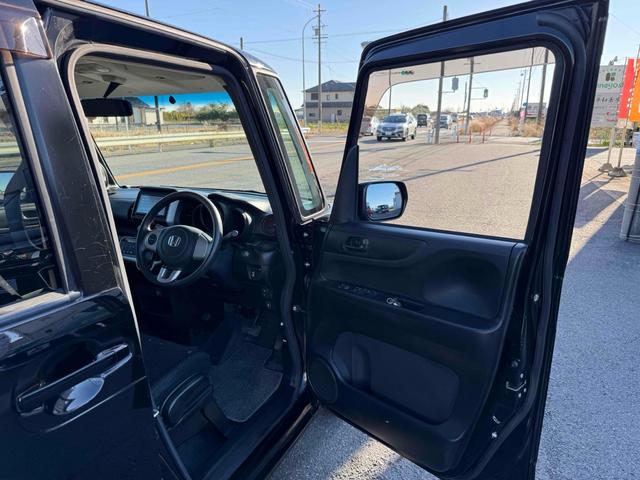 N-BOX G・Lパッケージ ETC 両側スライド・片側電動 ナビ TV スマートキー アイドリングストップ 電動格納ミラー ベンチシート CVT 盗難防止システム ABS ESC CD DVD再生 USB アルミホイール(40枚目)