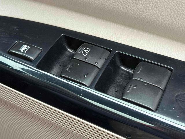 デイズルークス Ｘ　ＥＴＣ　全周囲カメラ　両側スライド・片側電動　ナビ　ＴＶ　スマートキー　アイドリングストップ　電動格納ミラー　ベンチシート　ＣＶＴ　盗難防止システム　ＡＢＳ　ＥＳＣ　ＣＤ　ＤＶＤ再生　ＵＳＢ（12枚目）