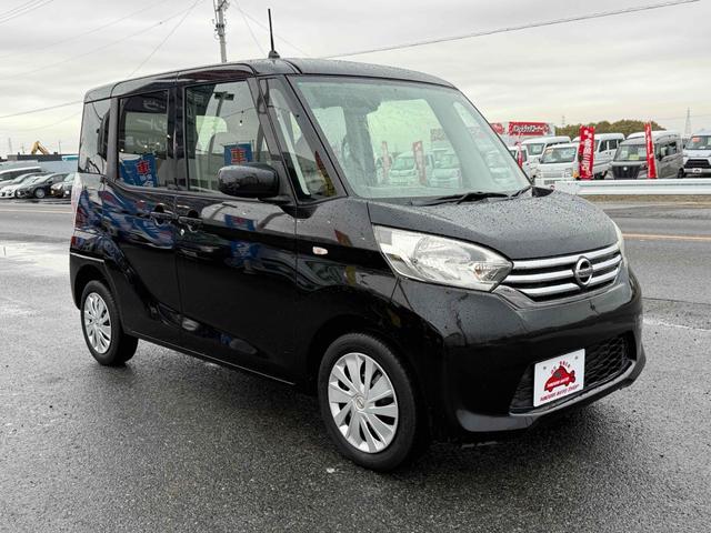 デイズルークス Ｘ　ＥＴＣ　全周囲カメラ　両側スライド・片側電動　ナビ　ＴＶ　スマートキー　アイドリングストップ　電動格納ミラー　ベンチシート　ＣＶＴ　盗難防止システム　ＡＢＳ　ＥＳＣ　ＣＤ　ＤＶＤ再生　ＵＳＢ（14枚目）