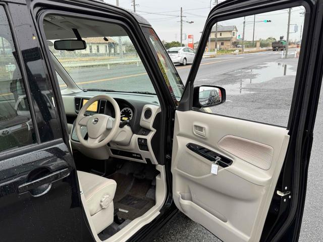 デイズルークス Ｘ　ＥＴＣ　全周囲カメラ　両側スライド・片側電動　ナビ　ＴＶ　スマートキー　アイドリングストップ　電動格納ミラー　ベンチシート　ＣＶＴ　盗難防止システム　ＡＢＳ　ＥＳＣ　ＣＤ　ＤＶＤ再生　ＵＳＢ（41枚目）