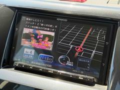 ＴＶ付きの車となっております。ドライブの合間の休憩中に気になる番組を見ることができます。 5
