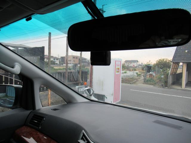 ヴェルファイア ３．５Ｚ　プラチナセレクションＩＩ　４ＷＤ　ドライブレコーダー　ＥＴＣ　バックカメラ　ナビ　ＴＶ　クリアランスソナー　オートクルーズコントロール　両側電動スライドドア　ＨＩＤ　電動リアゲート　スマートキー　電動格納ミラー　３列シート（10枚目）