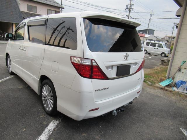 ヴェルファイア ３．５Ｚ　プラチナセレクションＩＩ　４ＷＤ　ドライブレコーダー　ＥＴＣ　バックカメラ　ナビ　ＴＶ　クリアランスソナー　オートクルーズコントロール　両側電動スライドドア　ＨＩＤ　電動リアゲート　スマートキー　電動格納ミラー　３列シート（17枚目）