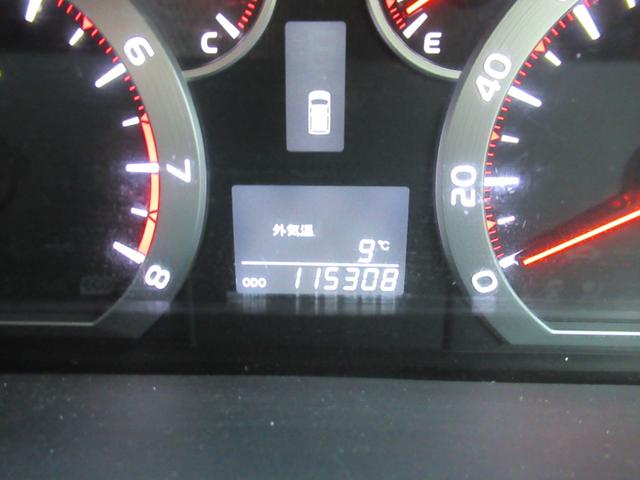 ヴェルファイア ３．５Ｚ　プラチナセレクションＩＩ　４ＷＤ　ドライブレコーダー　ＥＴＣ　バックカメラ　ナビ　ＴＶ　クリアランスソナー　オートクルーズコントロール　両側電動スライドドア　ＨＩＤ　電動リアゲート　スマートキー　電動格納ミラー　３列シート（32枚目）