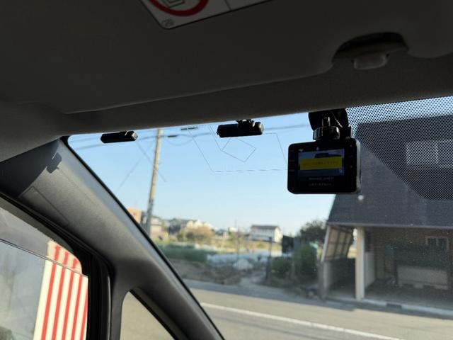 エスクァイア Ｇｉ　ドライブレコーダー　ＥＴＣ　バックカメラ　ナビ　ＴＶ　オートクルーズコントロール　両側電動スライドドア　オートマチックハイビーム　ＬＥＤヘッドランプ　スマートキー　アイドリングストップ　電動格納ミラー（6枚目）