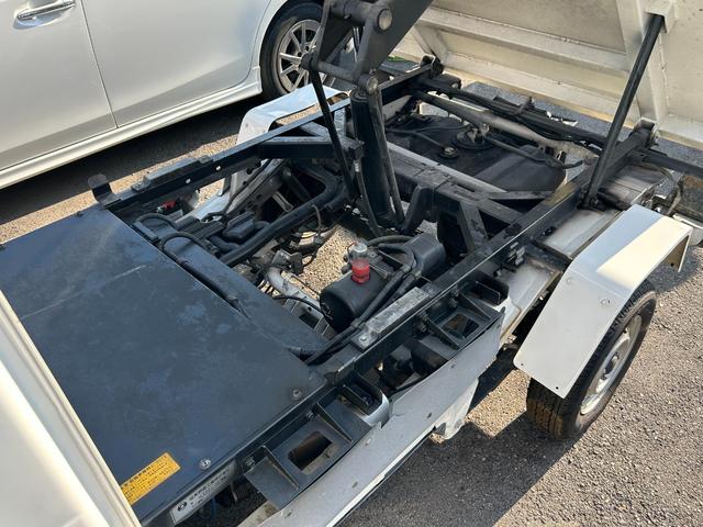 ハイゼットトラック ダンプ　深ダンプ　土砂禁　ミッション・デフ交換済　パートタイム４ＷＤ　５速ＭＴ　エアコン　パワステ（22枚目）