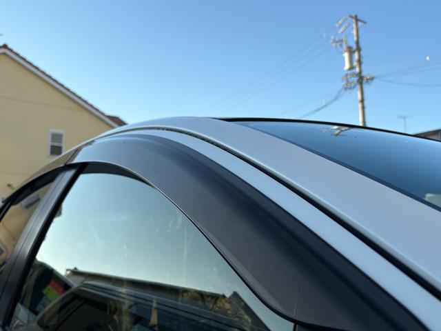 アクア Ｓ　純正９インチナビ　Ｂカメラ　Ｂｌｕｅｔｏｏｔｈ　ＬＥＤライト　スマートキー　ＥＴＣ　シートヒーター　フルセグ（8枚目）