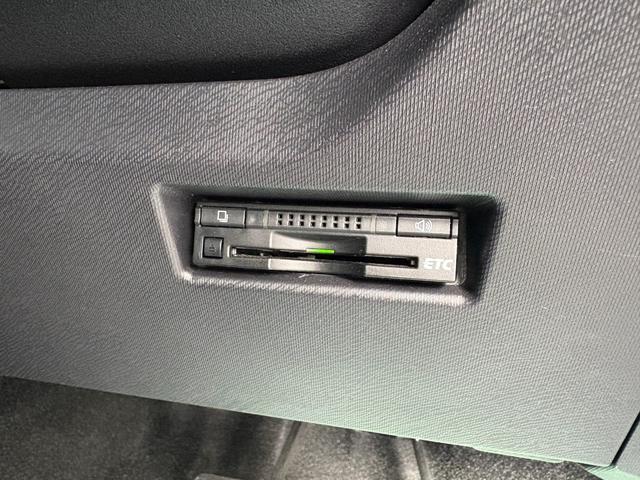 アクア Ｓ　純正９インチナビ　Ｂカメラ　Ｂｌｕｅｔｏｏｔｈ　ＬＥＤライト　スマートキー　ＥＴＣ　シートヒーター　フルセグ（37枚目）