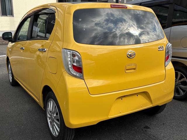 ミライース Ｘ　リミテッドＳＡ　純正ＳＤナビ　フルセグ　Ｂｌｕｅｔｏｏｔｈ　ＥＴＣ　純正ＯＰカーボン調ルーフラッピング　コムテック３６０°ドラレコ　外装キズあり　ルーフへこみあり（5枚目）