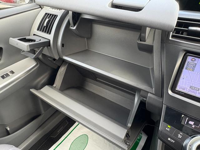 プリウスアルファ Ｇ　純正ＳＤナビ　Ｂカメラ　Ｂｌｕｅｔｏｏｔｈ　ＬＥＤヘッドライト　ＥＴＣ　スマートキー　フルセグ（40枚目）