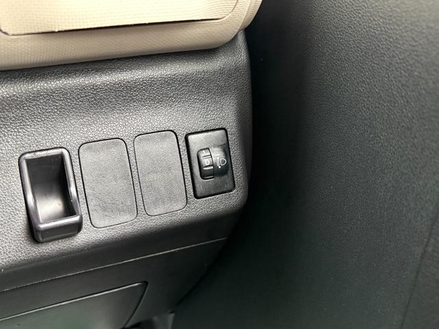 ミラココア ココアＸスペシャル　カロッツェリアフルセグナビ　Ｂｌｕｅｔｏｏｔｈ　ＥＴＣ　キーレス　ベンチシート　ガラスフィルム　インパネＡＴ（11枚目）