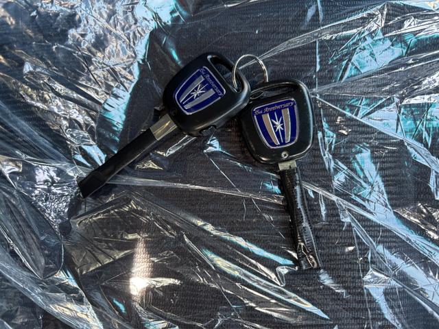 マークIIブリット ２．５ｉＲ－Ｓ　３５ｔｈアニバーサリーナビＰ　マルチナビ　ＨＩＤライト　キーレス　ＥＴＣ　禁煙車　Ｐガラス　純正１７インチＡＷ　３５周年特別仕様車（37枚目）