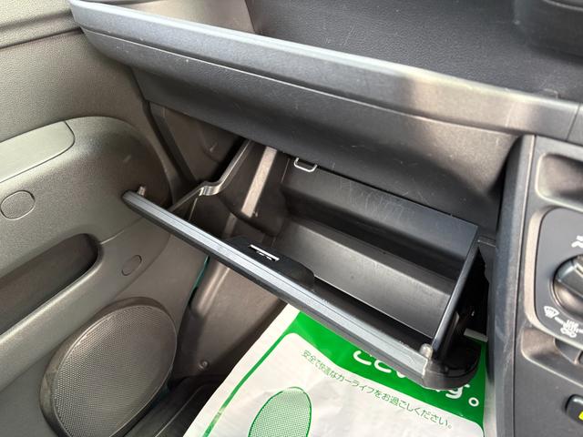 ハイゼットカーゴ クルーズＳＡＩＩＩ　純正フルセグナビ　Ｂｌｕｅｔｏｏｔｈ　ＬＥＤヘッドライト　衝突軽減ブレーキ　キーレス　アイドリングストップ（12枚目）