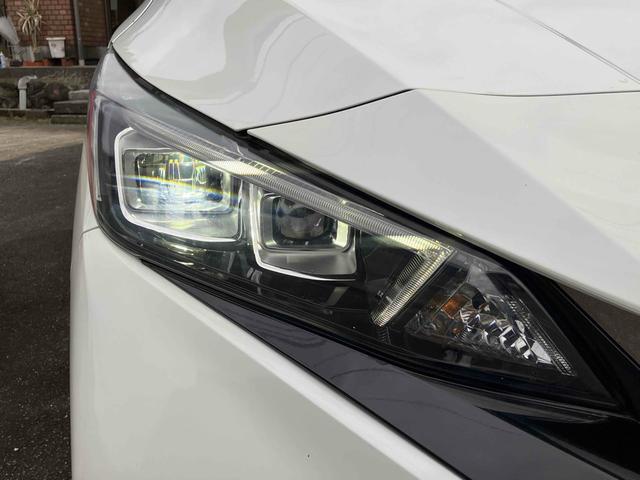 リーフ ニスモ ドライブレコーダー ETC 全周囲カメラ ナビ オートクルーズコントロール 自動駐車システム 衝突被害軽減システム アルミホイール オートライト LEDヘッドランプ スマートキー 電動格納ミラー(27枚目)
