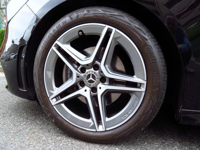 Bクラス B180 AMGレザーエクスクルーシブパッケージ パノラマルーフ アドバンスドパッケージ レーダーセーフティパッケージ ナビゲーションパッケージ 赤/黒本革シート 360°カメラ ヘッドアップディスプレイ パワーシート シートヒーター 禁煙車(20枚目)