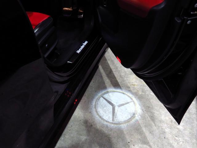 Bクラス B180 AMGレザーエクスクルーシブパッケージ パノラマルーフ アドバンスドパッケージ レーダーセーフティパッケージ ナビゲーションパッケージ 赤/黒本革シート 360°カメラ ヘッドアップディスプレイ パワーシート シートヒーター 禁煙車(48枚目)