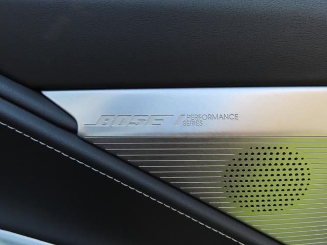 シボレーコルベット ２ＬＴ　リミテッドスポーツスタイルエディション　２０２３年モデル　７０周年記念モデル　　限定車　ワンオーナー　延長保証・延長メンテナンスプラン２年加入済み　純正ドラレコ付き　ＢＯＳＥ　メーカークラウドナビ　スエードシート　スエードステアリング（49枚目）