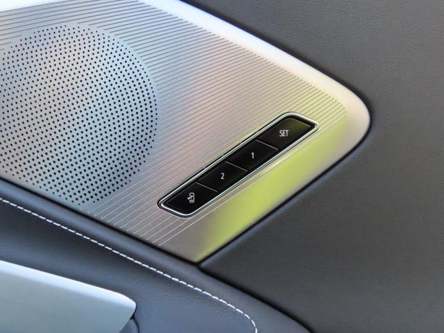 シボレーコルベット ２ＬＴ　リミテッドスポーツスタイルエディション　２０２３年モデル　７０周年記念モデル　　限定車　ワンオーナー　延長保証・延長メンテナンスプラン２年加入済み　純正ドラレコ付き　ＢＯＳＥ　メーカークラウドナビ　スエードシート　スエードステアリング（56枚目）