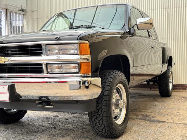 シボレー シボレーＫ－１５００ １９９４ｙモデル Ｚ７１ オフロードパッケージ ４ＷＤ エクステンドキャブ ステップサイドベッド 新品１７ＡＷ  337.0万円 平成5年(1993年) 愛知県 中古車