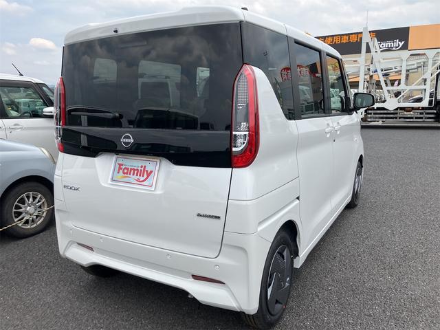 ルークス Ｓ　届け出済み未使用車　バックカメラ　両側スライドドア　クリアランスソナー　衝突被害軽減システム　オートライト　ＬＥＤヘッドランプ　キーレスエントリー　アイドリングストップ　電動格納ミラー　ベンチシート（21枚目）