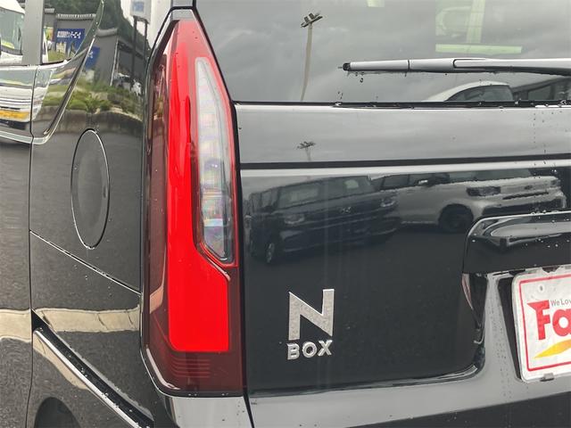 Ｎ－ＢＯＸ ベースグレード　両側スライド・片側電動　クリアランスソナー　オートクルーズコントロール　レーンアシスト　衝突被害軽減システム　オートライト　ＬＥＤヘッドランプ　スマートキー　アイドリングストップ　電動格納ミラー（79枚目）