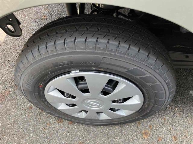 クリッパーバン ＧＸ　届け出済み未使用車　ＣＶＴ　衝突被害軽減システム　クリアランスソナー　レーンアシスト　両側スライドドア　スマートキー　アイドリングストップ　電動格納ミラー　シートヒーター　オートライト　ＥＳＣ（18枚目）
