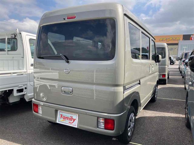 クリッパーバン ＧＸ　届け出済み未使用車　ＣＶＴ　衝突被害軽減システム　クリアランスソナー　レーンアシスト　両側スライドドア　スマートキー　アイドリングストップ　電動格納ミラー　シートヒーター　オートライト　ＥＳＣ（20枚目）
