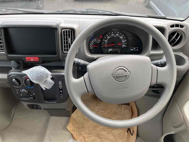 クリッパーバン ＧＸ　届け出済み未使用車　ＣＶＴ　衝突被害軽減システム　クリアランスソナー　レーンアシスト　両側スライドドア　スマートキー　アイドリングストップ　電動格納ミラー　シートヒーター　オートライト　ＥＳＣ（53枚目）